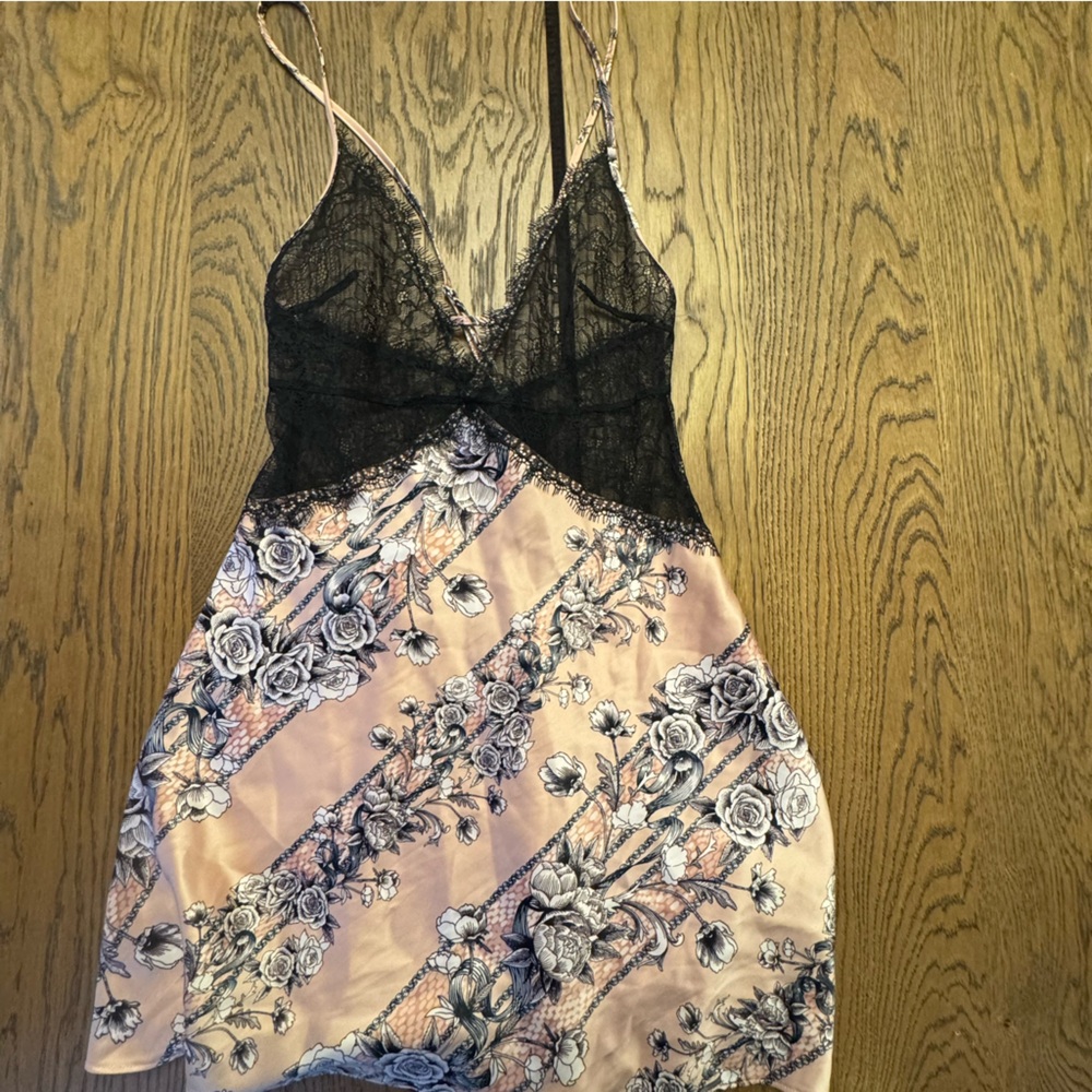 Victoria's‎ Secret Pink and Black Lace Floral Slip Dress Nighty Mini Dress XS